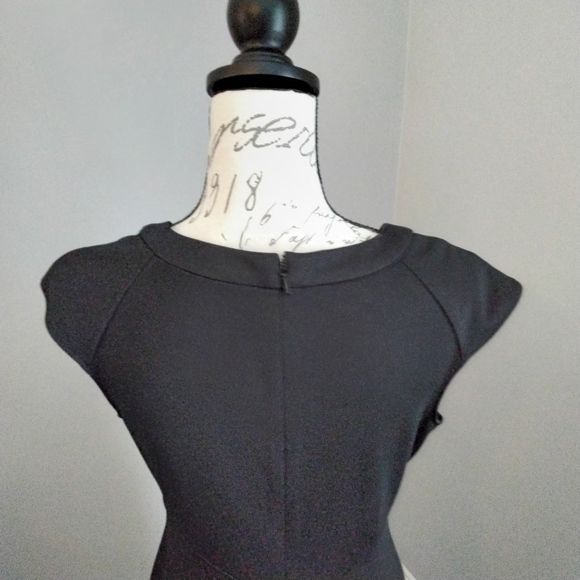 🎉 Host Pick 🎉 Zac by Zac Posen Joni Body-con Black Sheath Dress - S 4/6 - Picture 10 of 14